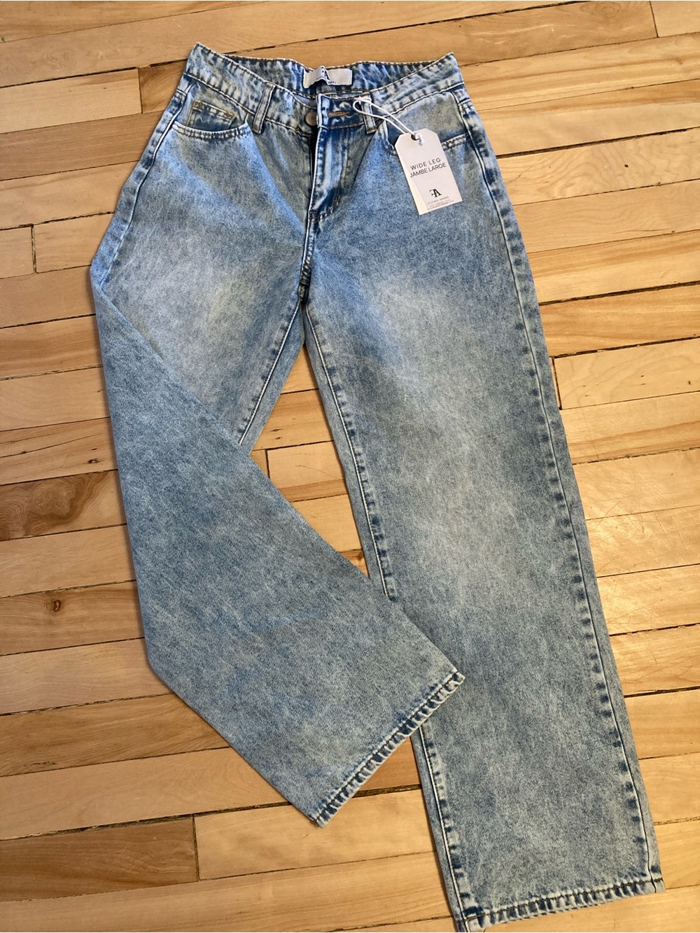 New Stonewashed Wide Leg Jeans